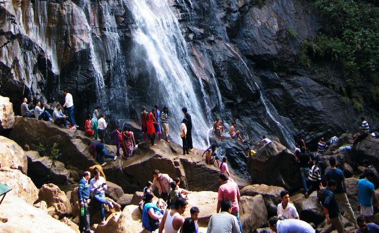 Hiking & Trekking Trails in Pachmarhi - Photo 3